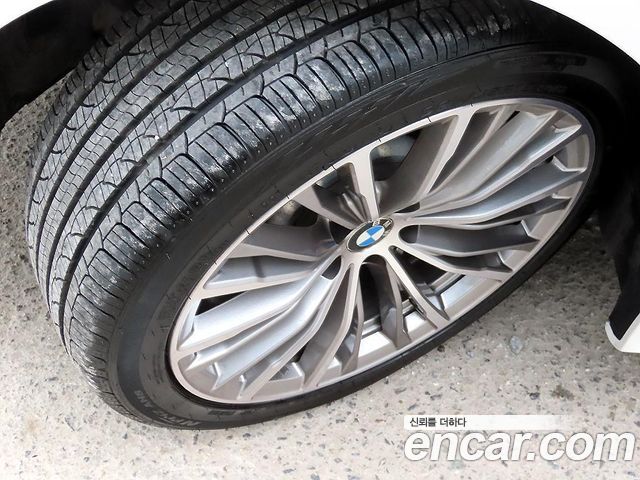 BMW 3-Series 330e Luxury