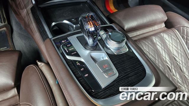 BMW 7-Series 740i M Sport
