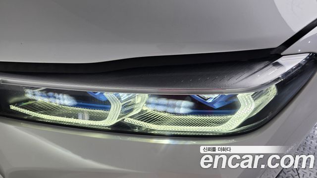 BMW 7-Series 740i M Sport