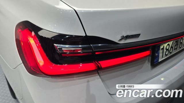 BMW 7-Series 740i M Sport
