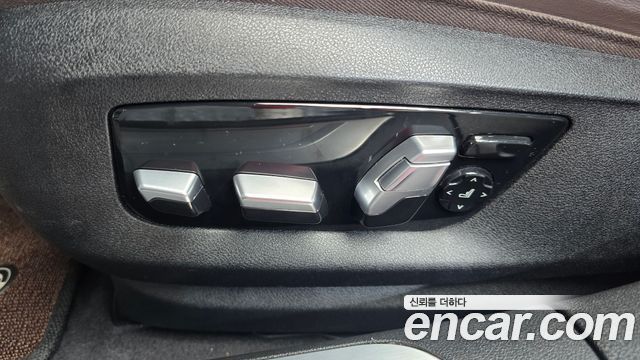 BMW 7-Series 740i M Sport