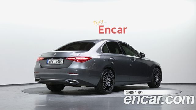 Mercedes-Benz C-Class C200 4MATIC Avantgarde