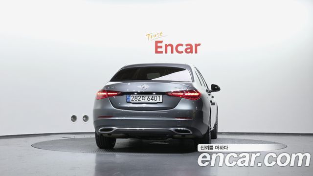 Mercedes-Benz C-Class C200 4MATIC Avantgarde