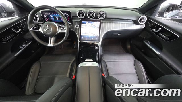 Mercedes-Benz C-Class C200 4MATIC Avantgarde