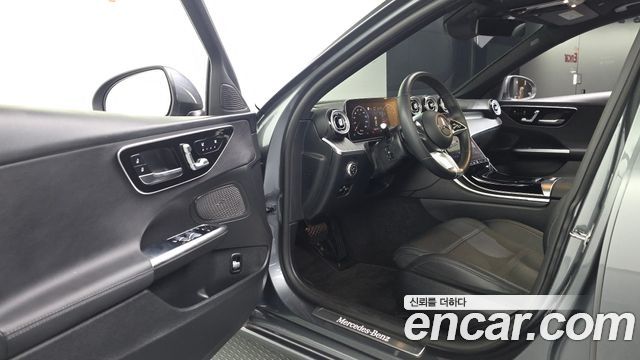 Mercedes-Benz C-Class C200 4MATIC Avantgarde
