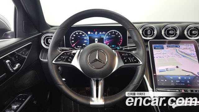 Mercedes-Benz C-Class C200 4MATIC Avantgarde