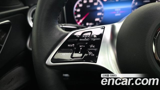 Mercedes-Benz C-Class C200 4MATIC Avantgarde