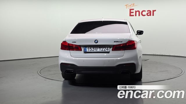 BMW 5-Series 520d xDrive M Sport Package Plus