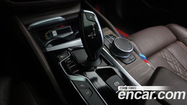 BMW 5-Series 520d xDrive M Sport Package Plus