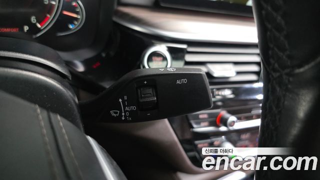 BMW 5-Series 520d xDrive M Sport Package Plus