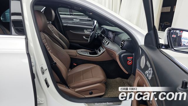 Mercedes-Benz E-Class E350 4MATIC Avantgarde