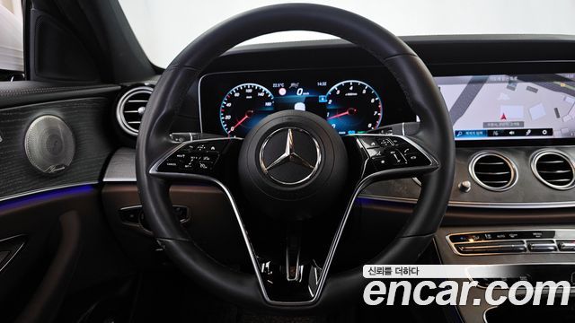 Mercedes-Benz E-Class E350 4MATIC Avantgarde