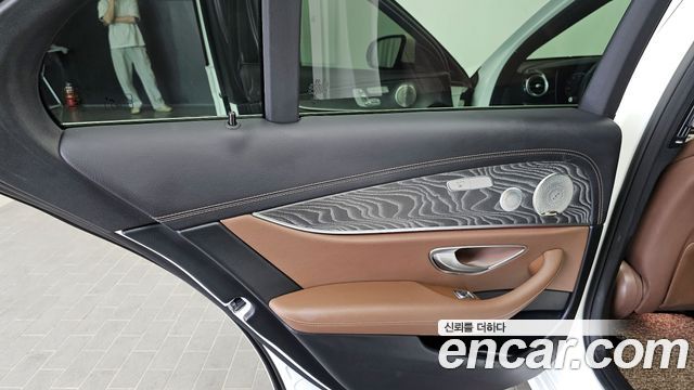 Mercedes-Benz E-Class E350 4MATIC Avantgarde