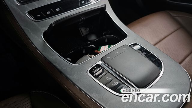 Mercedes-Benz E-Class E350 4MATIC Avantgarde