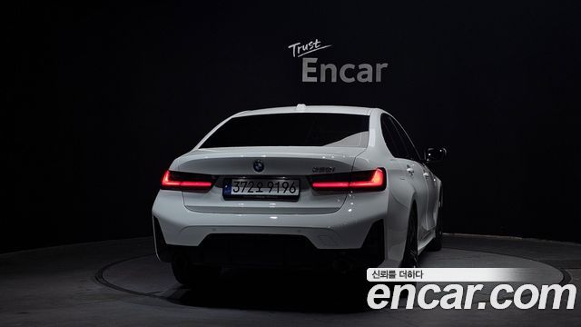 BMW 3-Series 320i M Sport