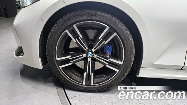BMW 3-Series 320i M Sport