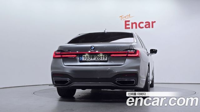 BMW 7-Series 730d xDrive M Sport