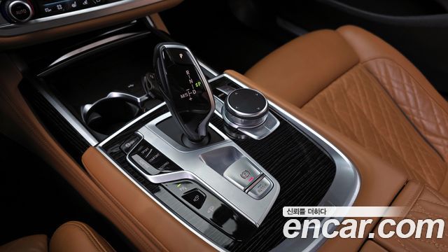 BMW 7-Series 730d xDrive M Sport