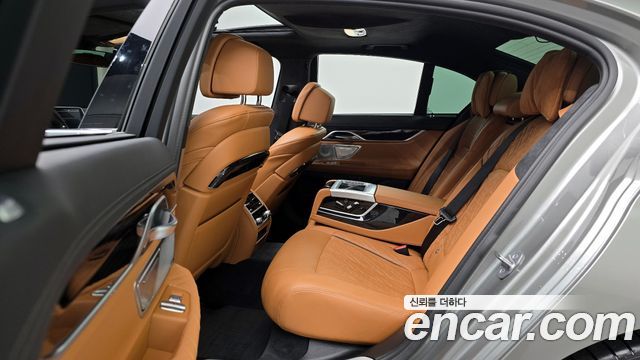 BMW 7-Series 730d xDrive M Sport
