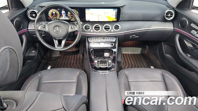Mercedes-Benz E-Class E300 AV Intelligent Drive