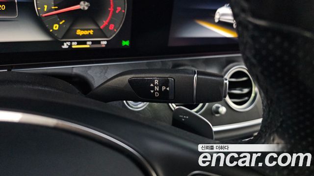 Mercedes-Benz E-Class E300 AV Intelligent Drive
