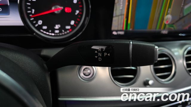 Mercedes-Benz E-Class E300 Avantgarde