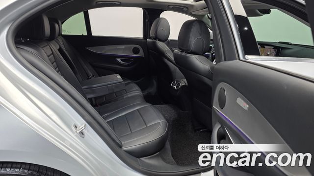 Mercedes-Benz E-Class E300 Avantgarde