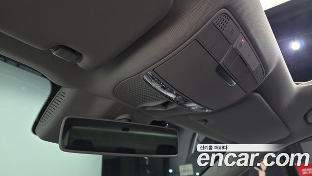 Mercedes-Benz E-Class E300 Avantgarde