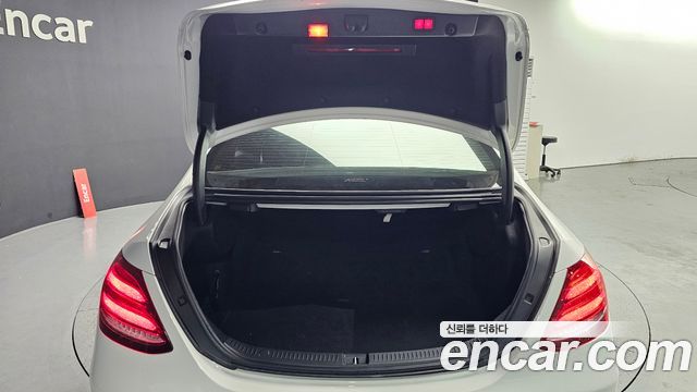 Mercedes-Benz E-Class E250 Avantgarde
