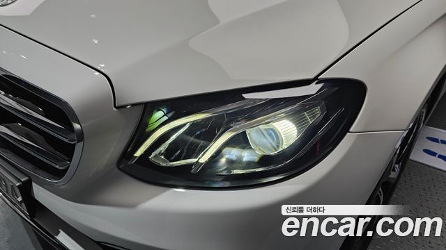 Mercedes-Benz E-Class E250 Avantgarde