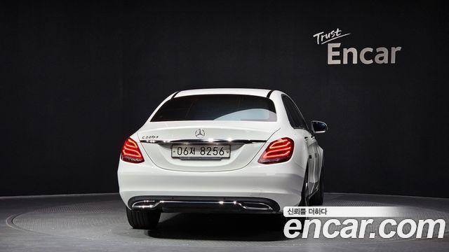 Mercedes-Benz C-Class C220 d Avantgarde
