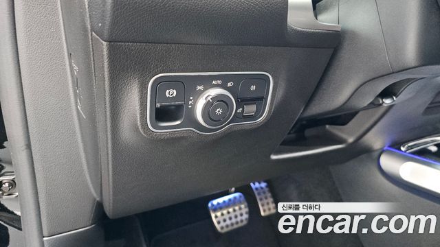 Mercedes-Benz GLB-Class GLB250 4MATIC