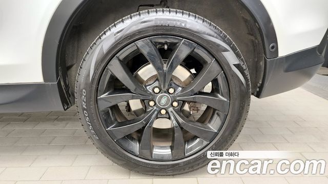 Land Rover Discovery Sport P250 SE