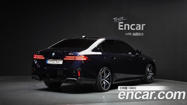BMW 5-Series 530i xDrive M Sport
