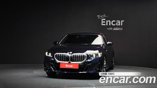 BMW 5-Series 530i xDrive M Sport
