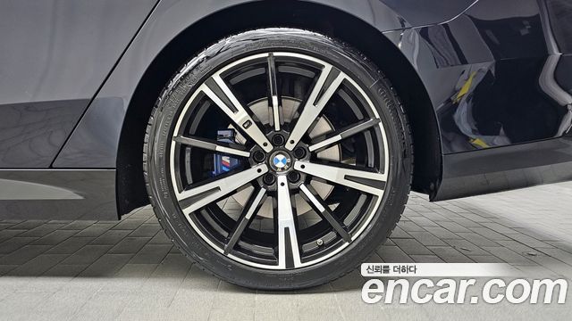 BMW 5-Series 530i xDrive M Sport
