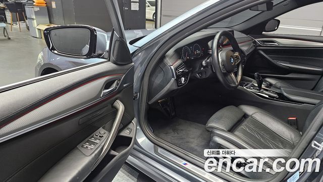 BMW 5-Series 520d M Sport Package Plus
