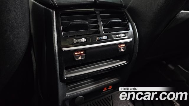 BMW 5-Series 520d xDrive Luxury Plus