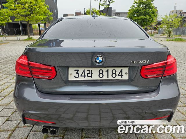 BMW 3-Series 330i M Sport