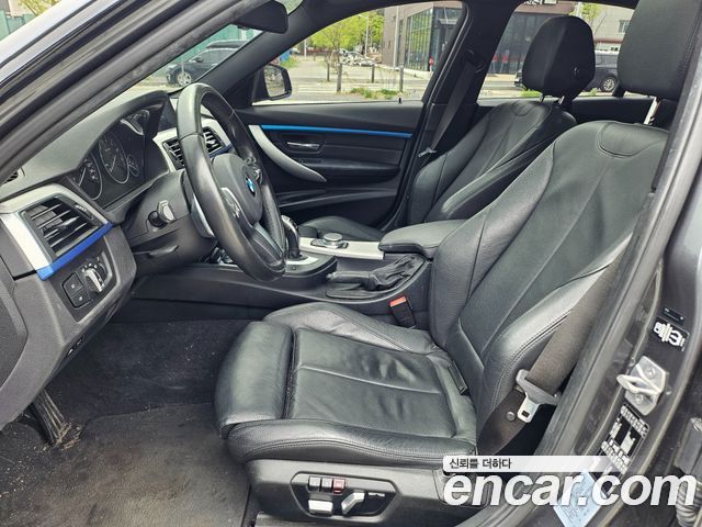 BMW 3-Series 330i M Sport