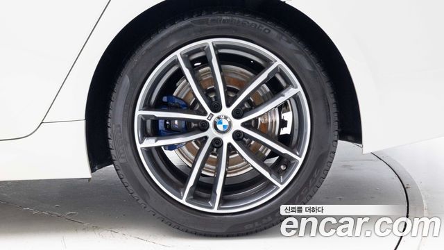 BMW 5-Series 523d M Sport