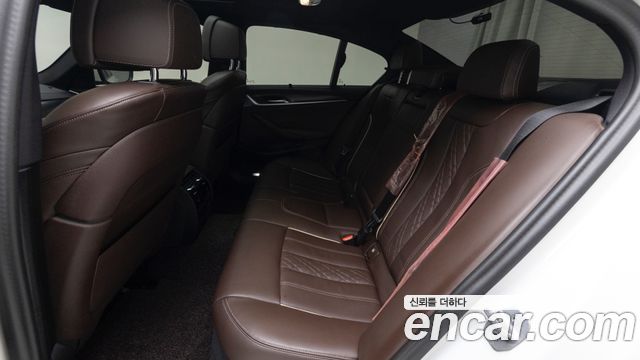 BMW 5-Series 523d M Sport