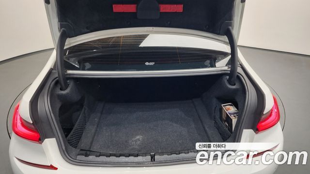 BMW 3-Series 320i M Sport