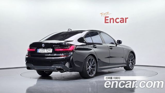 BMW 3-Series M340i Performance