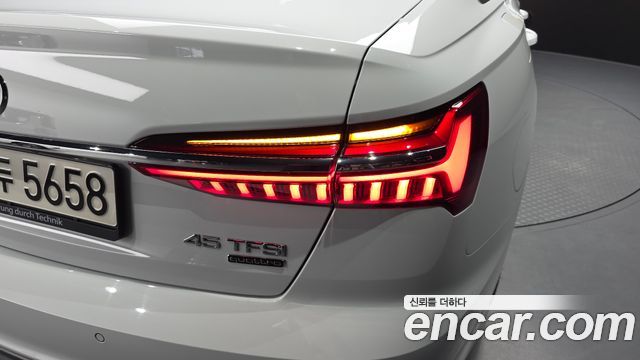 Audi A6 45 TFSI Quattro Premium