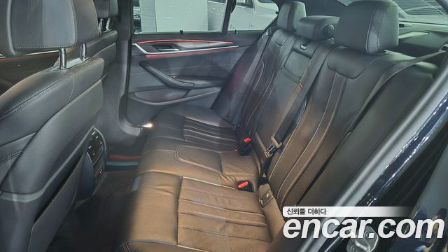BMW 5-Series 520i M Sport