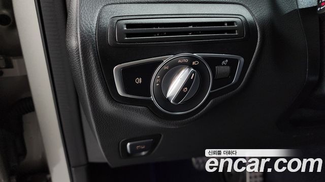 Mercedes-Benz GLC-Class GLC300 4MATIC