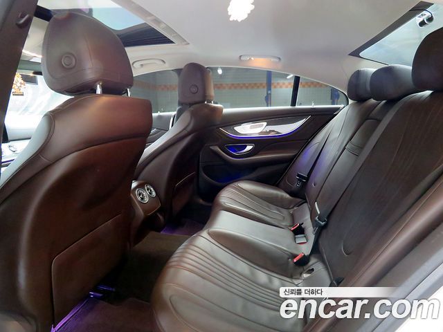 Mercedes-Benz CLS-Class CLS300d AMG Line