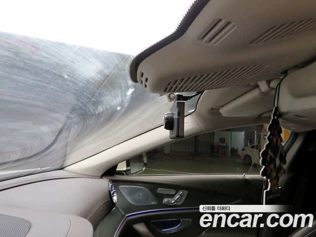 Mercedes-Benz CLS-Class CLS300d AMG Line