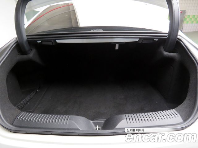 Mercedes-Benz CLS-Class CLS300d AMG Line